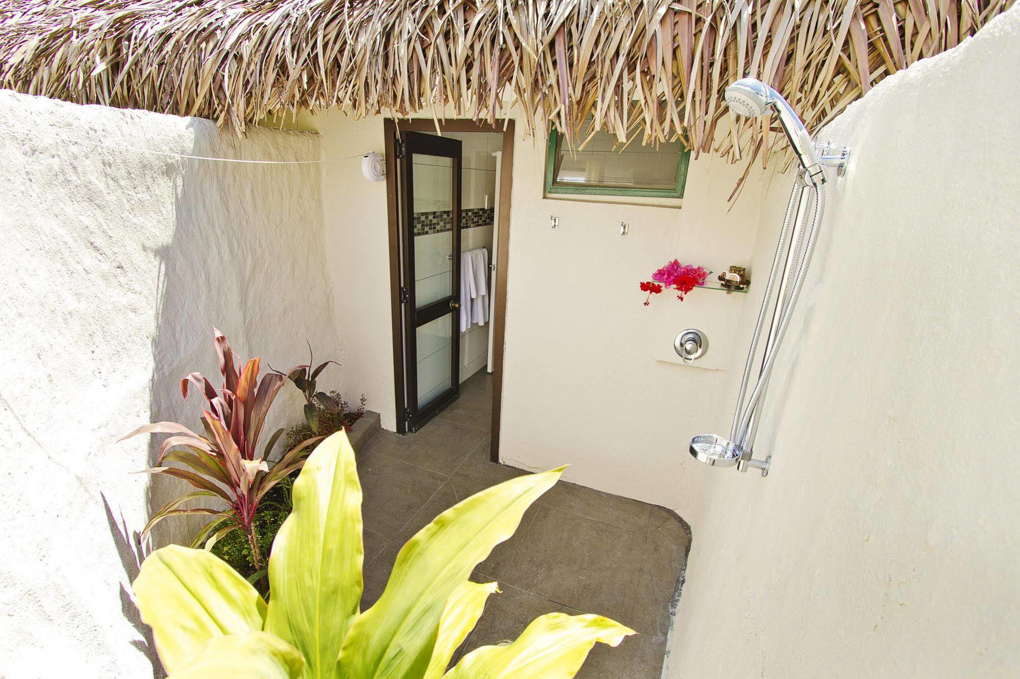 רארוטונגה Manuia Beach Resort (Adults Only) מראה חיצוני תמונה